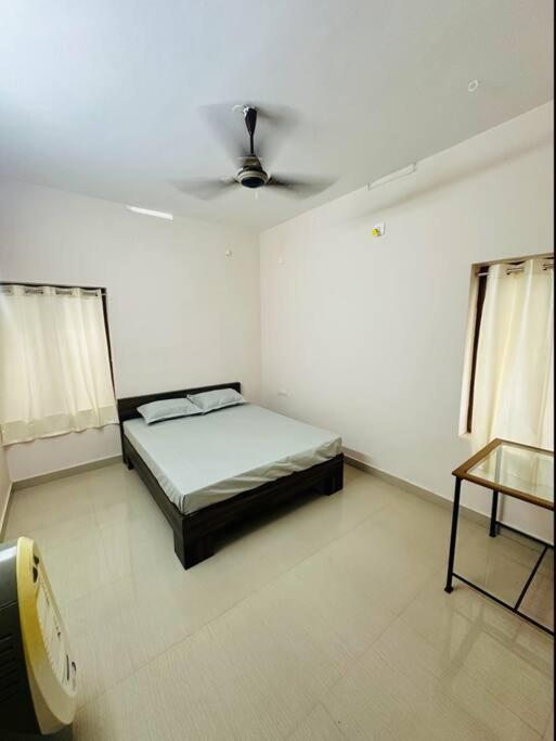 Holiday home In Guruvayur-3 Bedroom Guruvayur